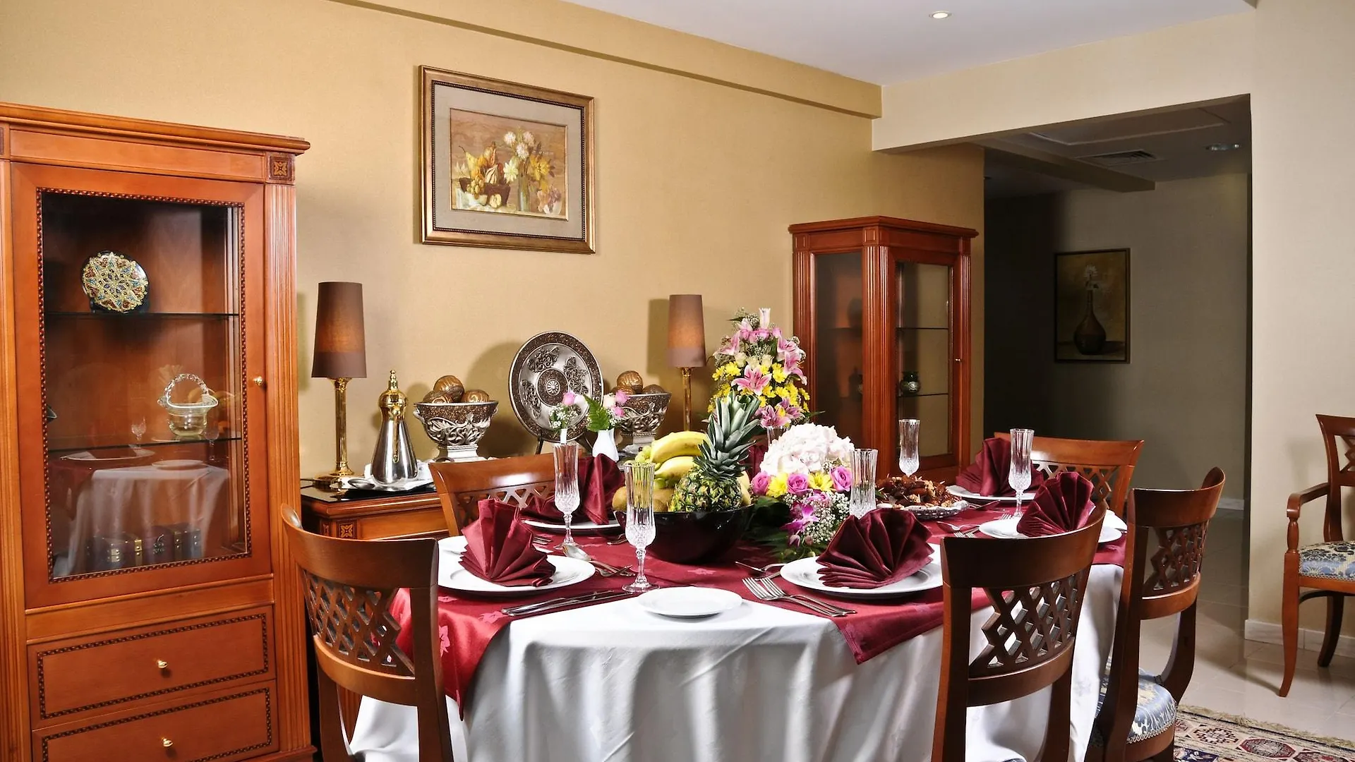 Emirates Concorde Hotel & Apartments Dubai 4*,  United Arab Emirates